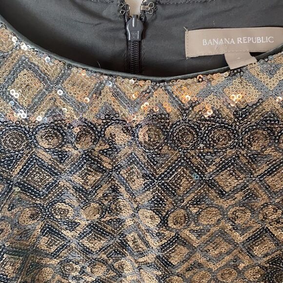 Banana Republic sequin dress - Picture 7 of 9